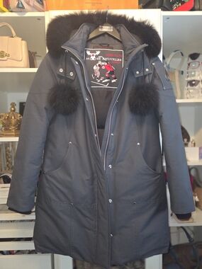 Mousse Knuckles Parka Stirling With Fur - Large (Granite & Noir)